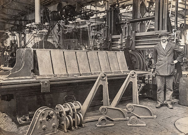 Pedestals & Countershaft Brackets